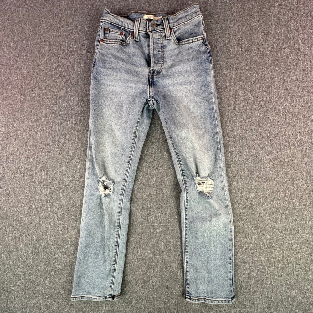 Levi's Jeans Women 25 Wedgie Straight Light Wash Blue Distressed Ripped Knee